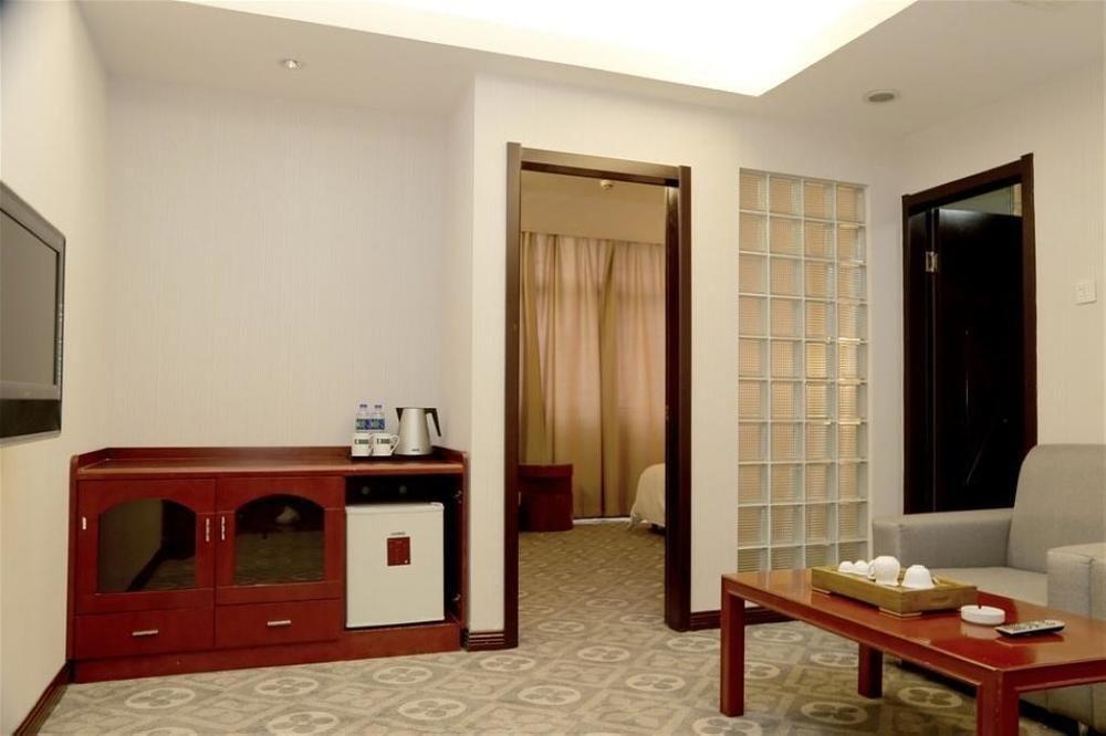 Aden Hotel Xiamen Bagian luar foto